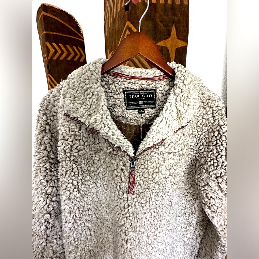 True Grit Sweater Small